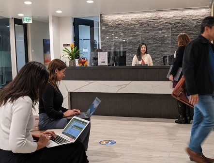 Oakland office space with onsite staff Oakland office space with onsite staff